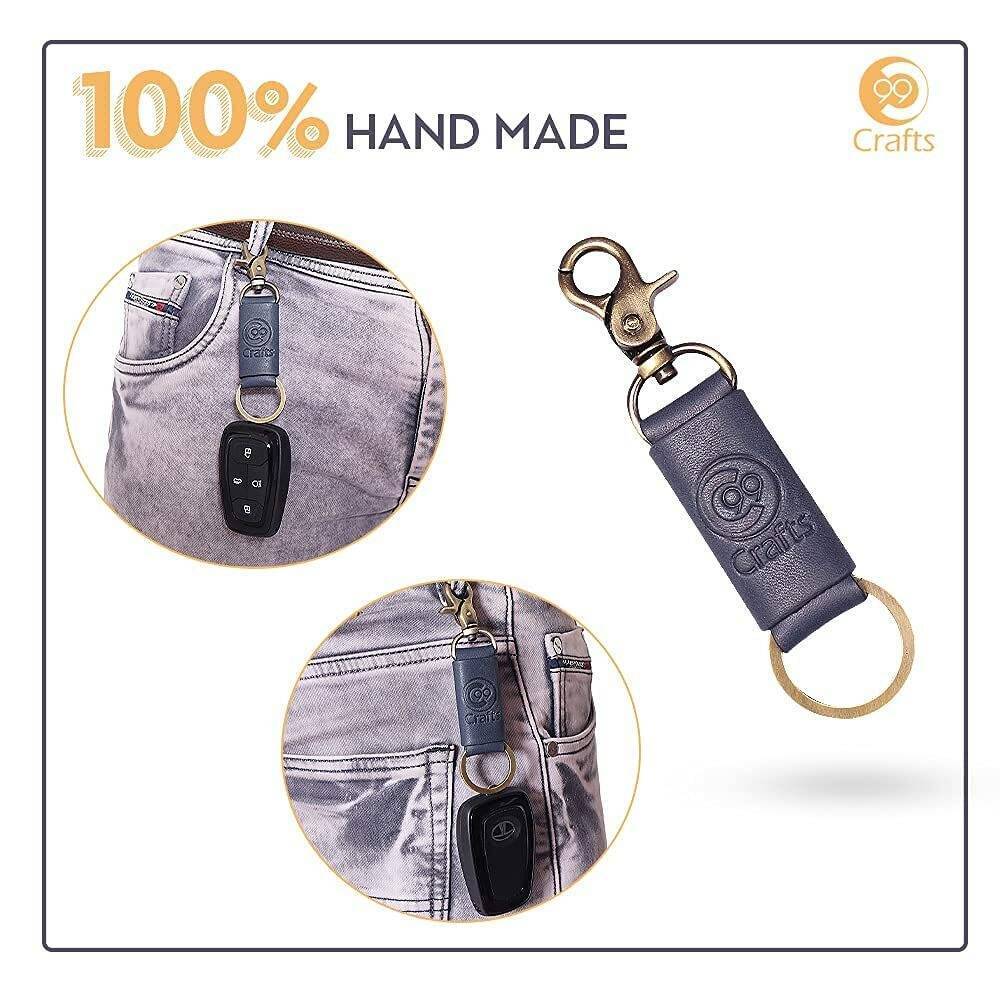 Luxury Golden Bee Leather Leather Keychain For Bike For Men High End  Fashion Brand, Anti Lost Wristband Keyring For Business And Car Model  231006 From Datai, $9.28 | DHgate.Com